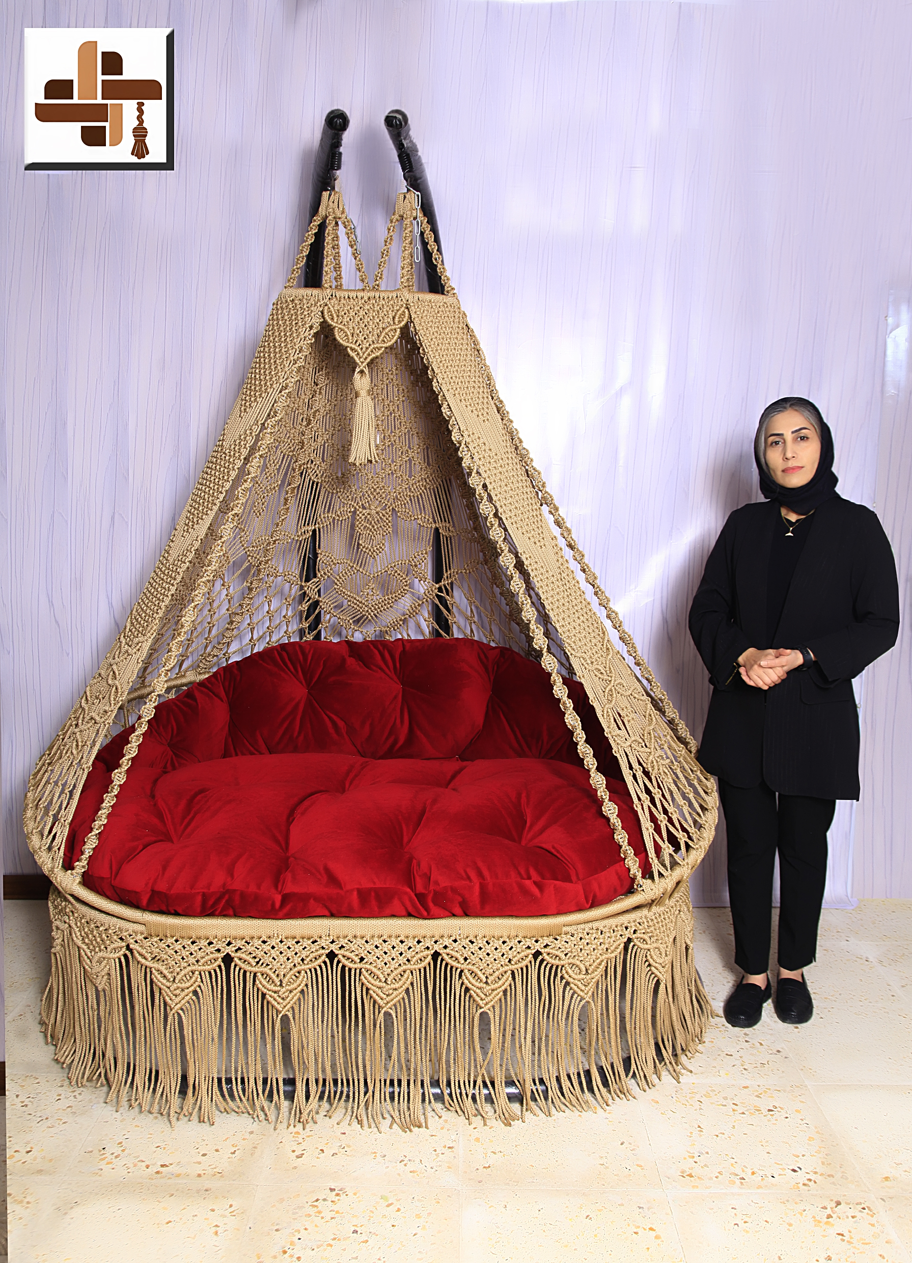 مدیر و مؤسس لیلی مکرومه